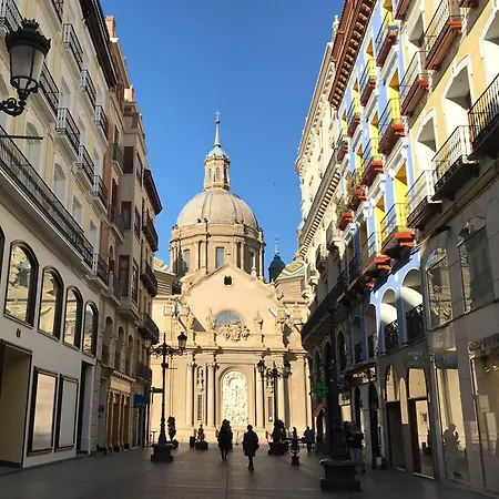 Balcón A La Basílica Del Pilar