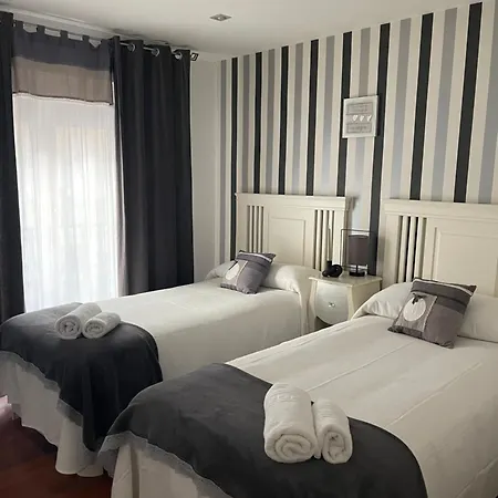 Balcón A La Basílica Del Pilar Apartamento